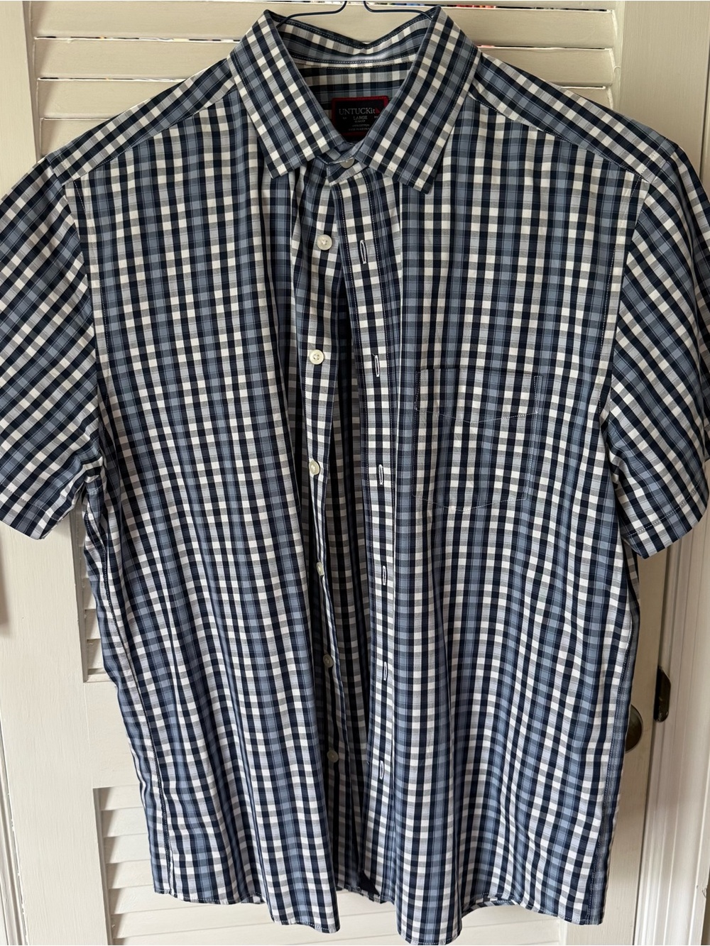 UNTUCKit Men’s Short Sleeve Navy & White Check Button-Down Shirt